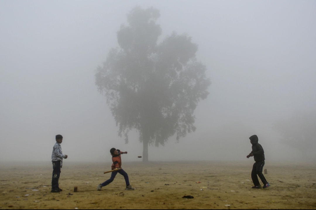 Weather Alert in North India with cold wave and rain forecast