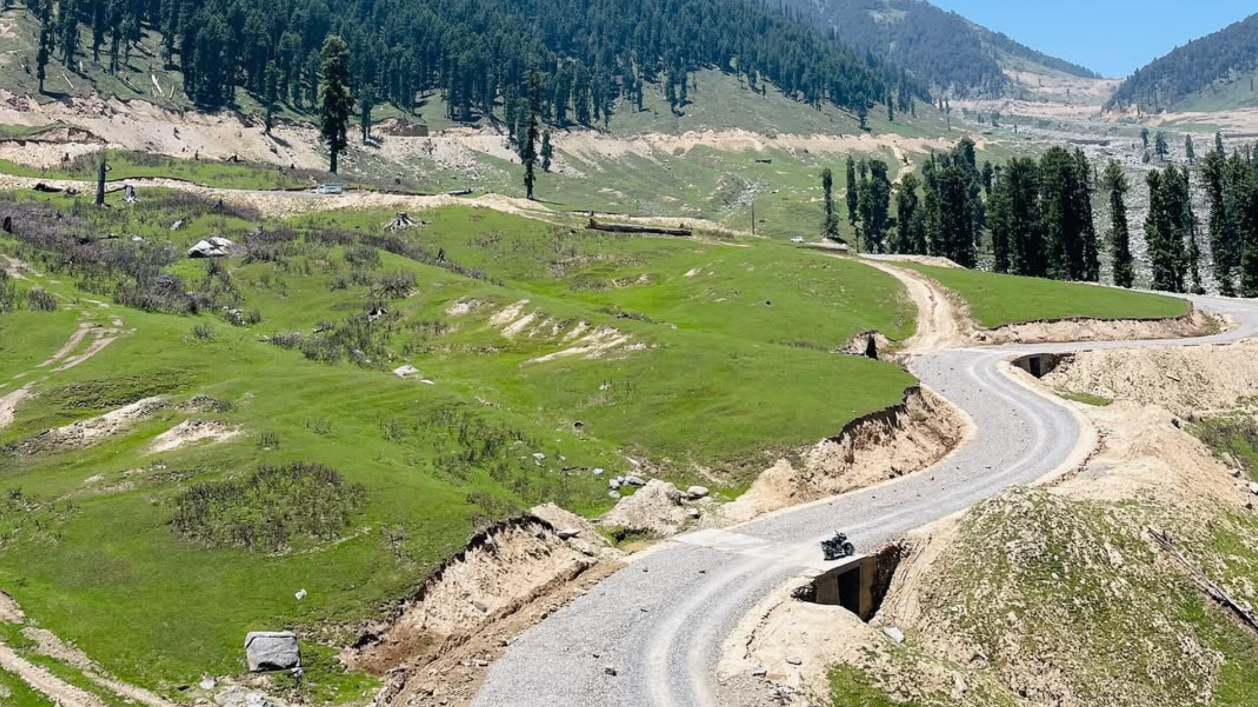 प्रधानमंत्री नरेंद्र मोदी के नेतृत्व में प्रधानमंत्री ग्राम सड़क योजना IV