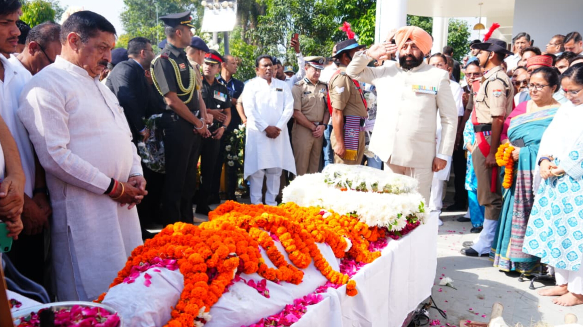 भुवन चंद्र खंडूड़ी को अंतिम विदाई